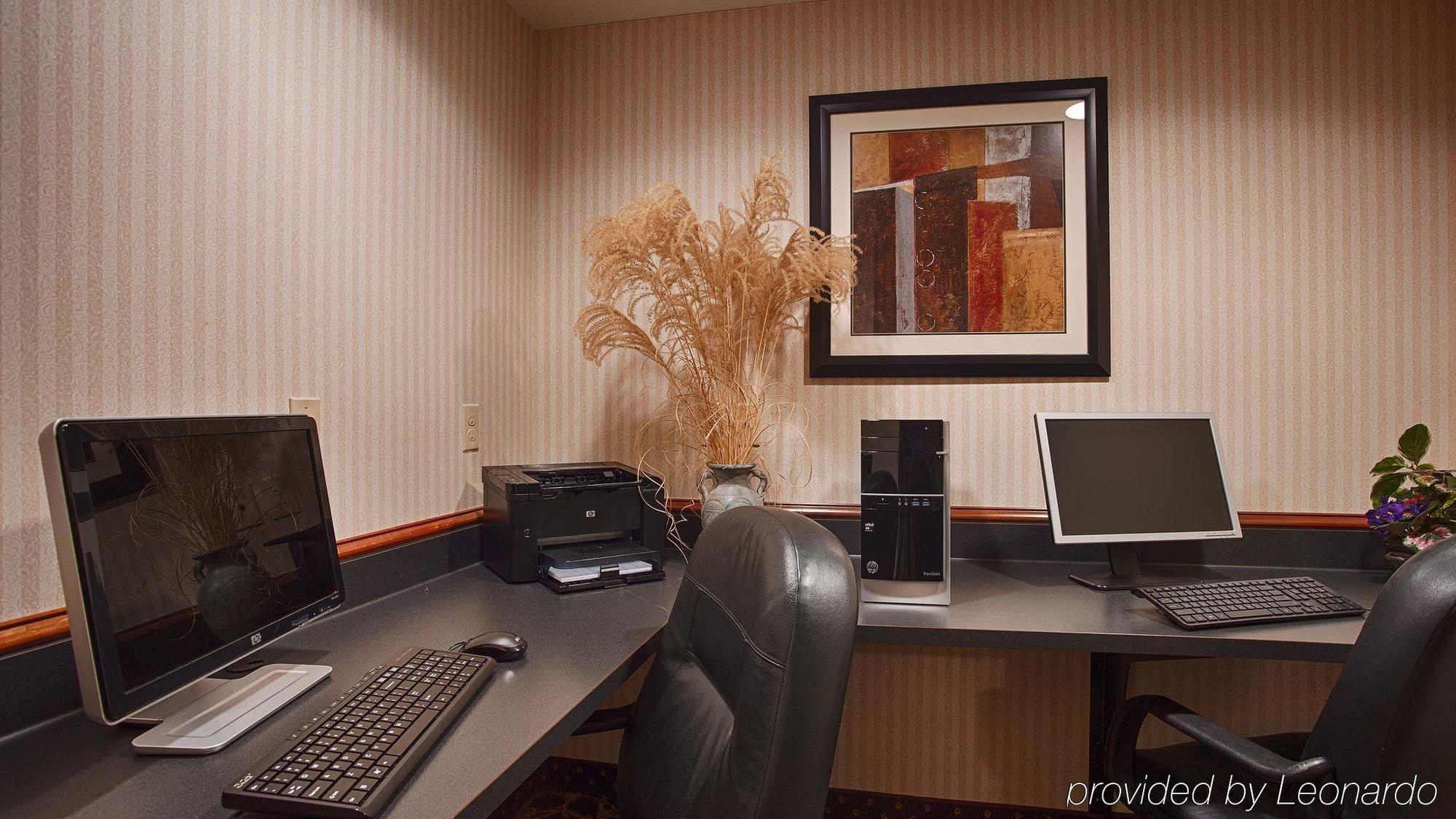 Holiday Inn Express Hotel & Suites Clearfield By Ihg Экстерьер фото