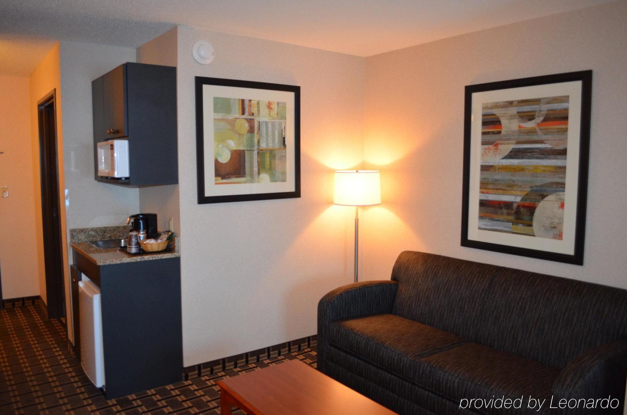 Holiday Inn Express Hotel & Suites Clearfield By Ihg Экстерьер фото